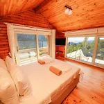 Lucida - Town - With Private Pool, Nature Views And Sea Serenity *