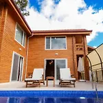 Lucida - Town - With Private Pool, Nature Views And Sea Serenity İslâmlar