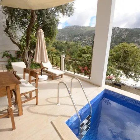 Lucida - Islamlar Town - With Private Pool, Nature Views And Sea Serenity *