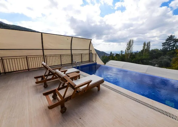 Villa Lucida - Town - With Private Pool, Nature Views And Sea Serenity *