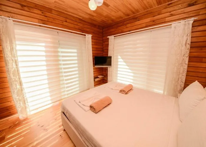 Lucida - Town - With Private Pool, Nature Views And Sea Serenity